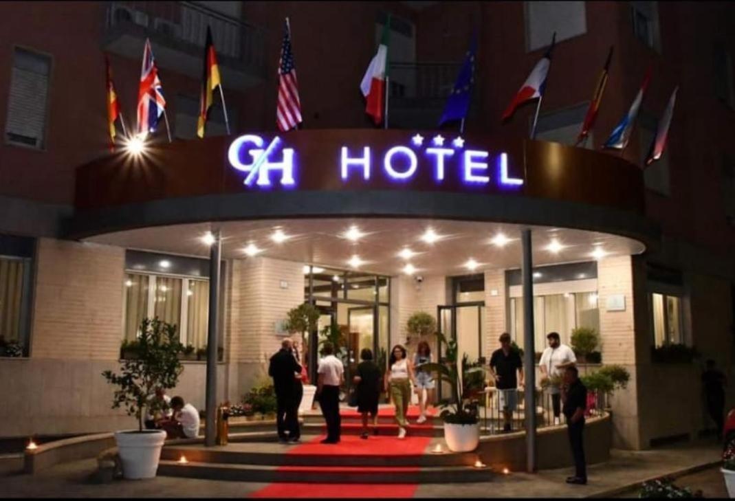 Gh Hotel 皮亚扎-阿尔梅里纳 外观 照片